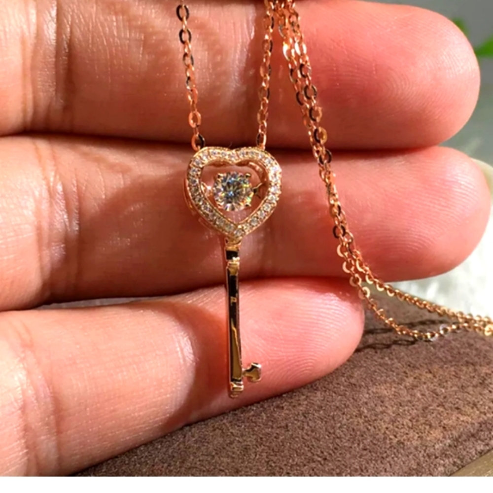 DIAMOND KEY NECKLACE ROSE GOLD  NEW